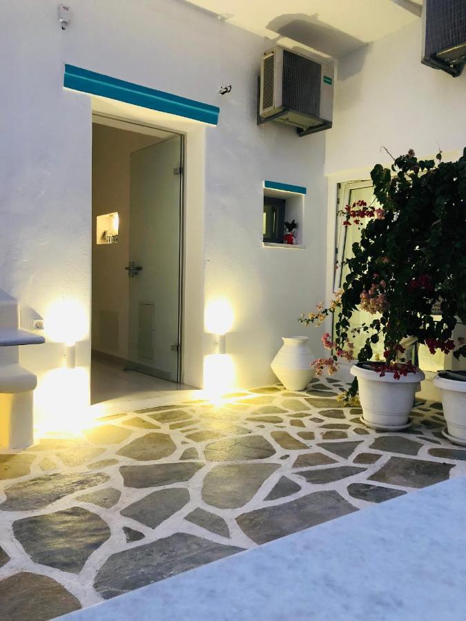 Taki'S Guests Bed & Breakfast Naxos City Bagian luar foto