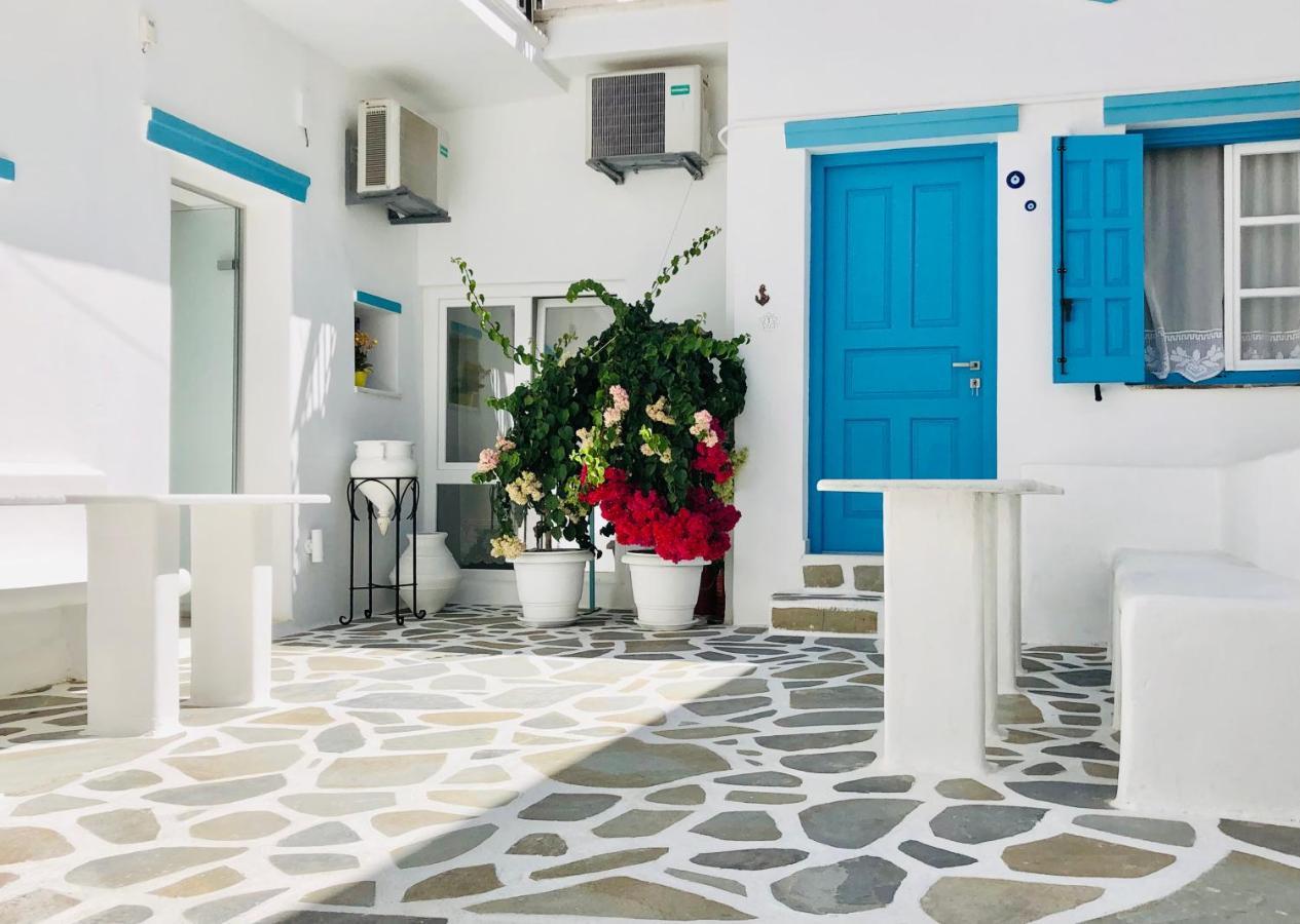 Taki'S Guests Bed & Breakfast Naxos City Bagian luar foto